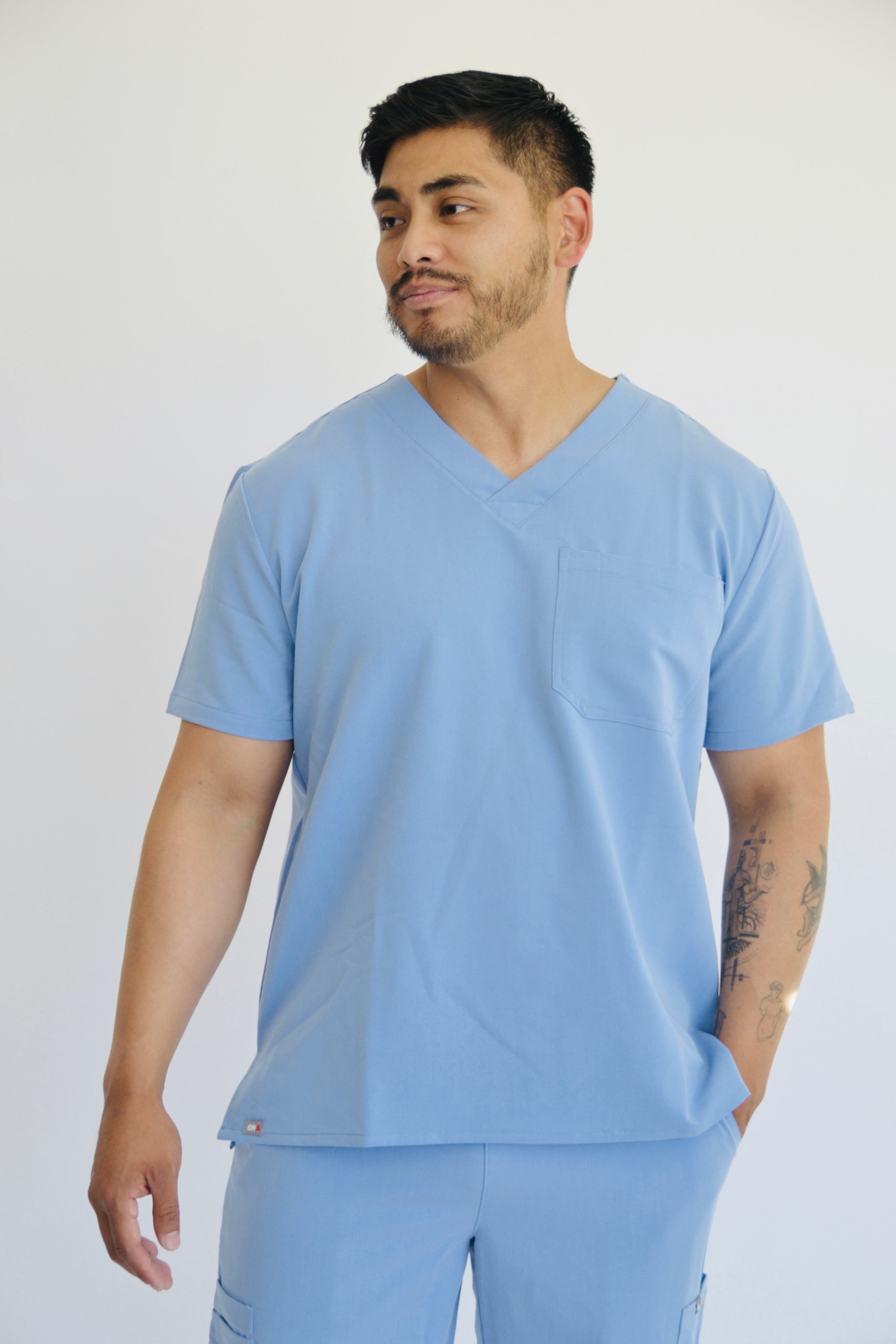 RAY V-NECK TOP WITH CHEST POCKET
